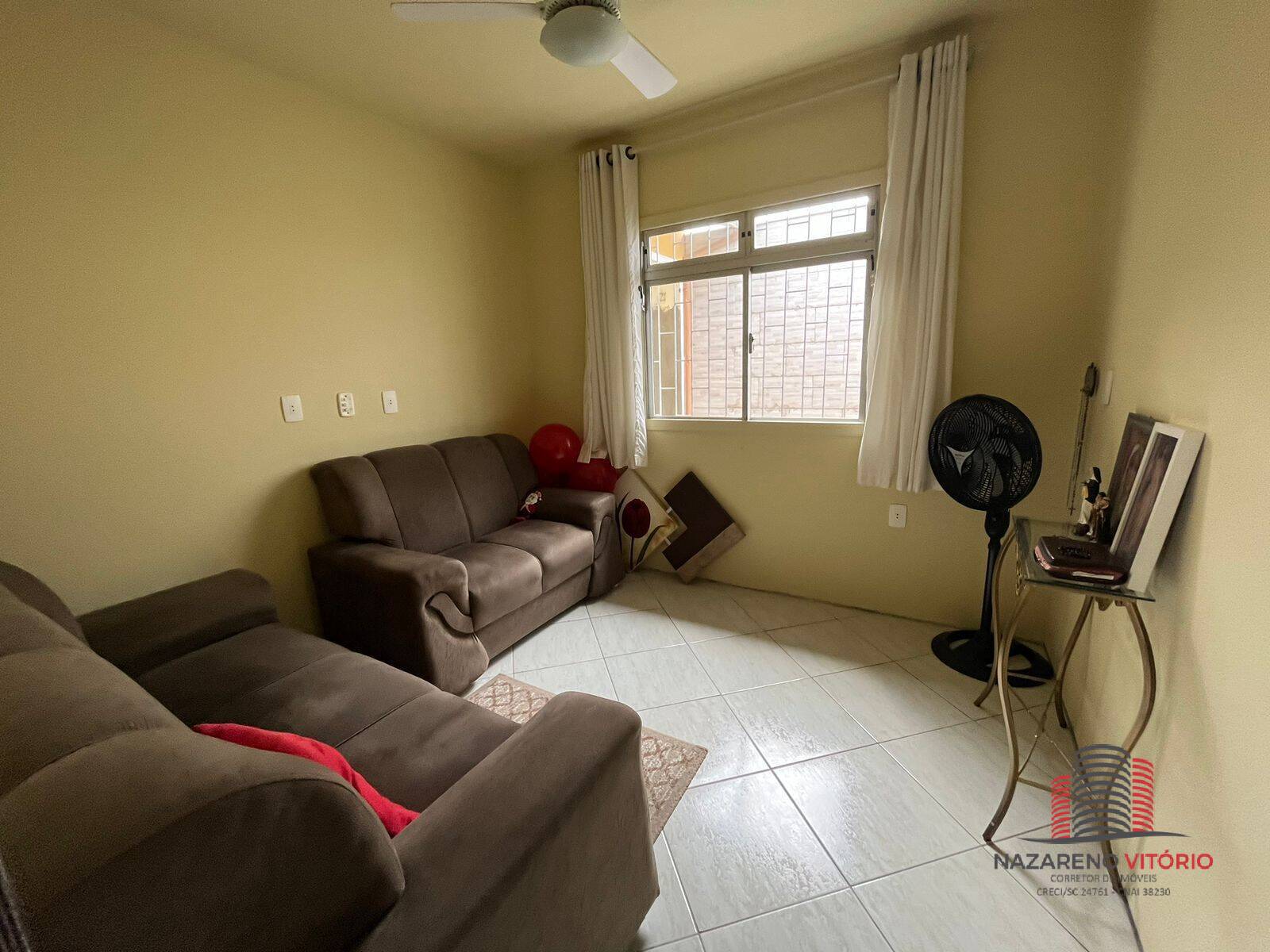 Casa à venda com 3 quartos, 150m² - Foto 7