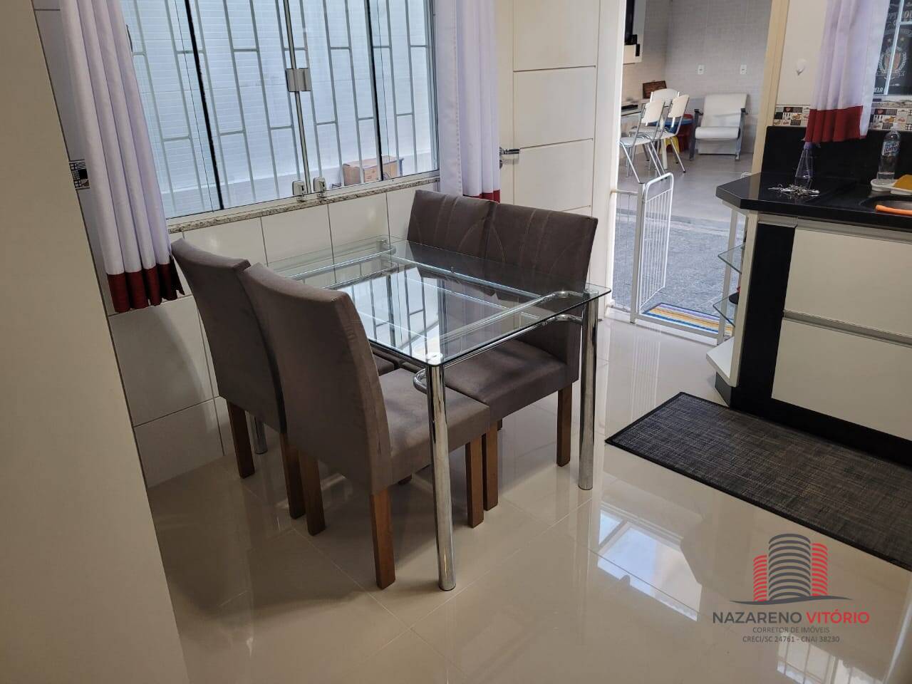 Casa, 3 quartos, 160 m² - Foto 3