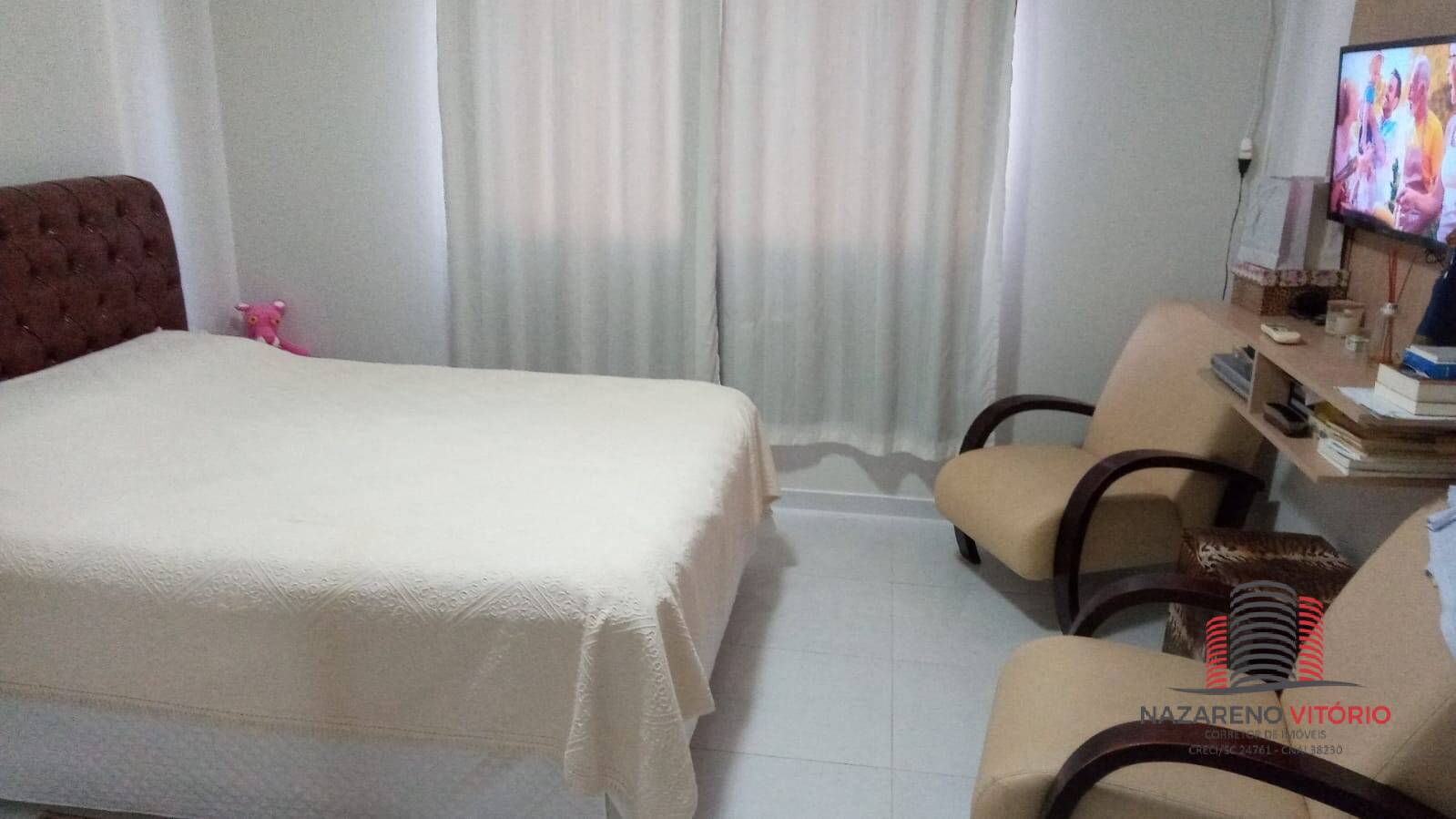 Casa à venda com 3 quartos, 130m² - Foto 8