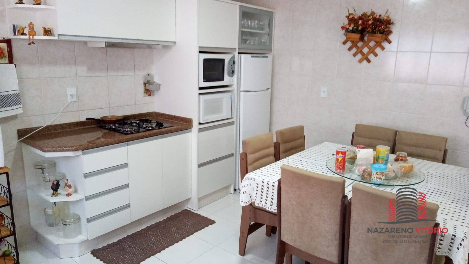 Casa à venda com 3 quartos, 130m² - Foto 4