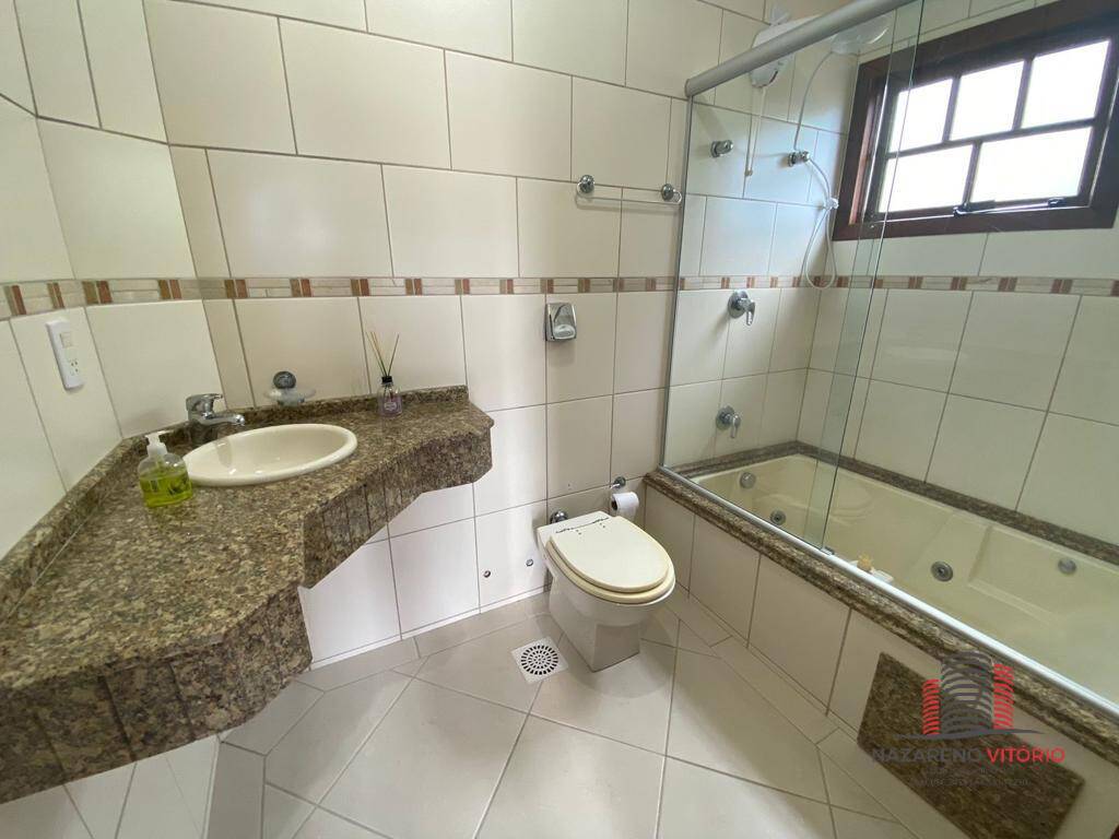 Casa, 4 quartos, 191 m² - Foto 31