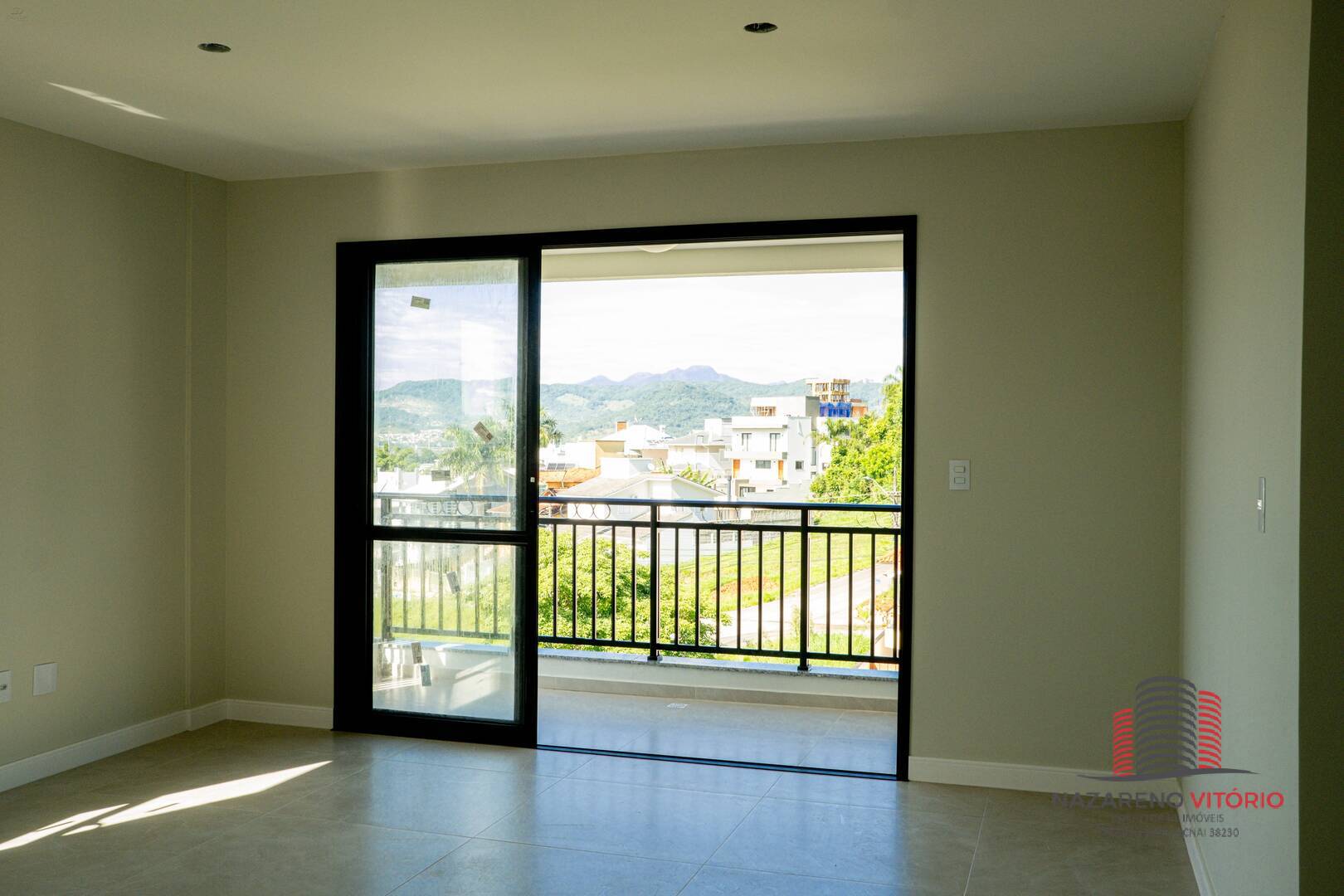 Apartamento à venda com 3 quartos, 77m² - Foto 11